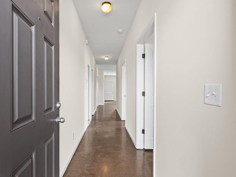 1st image of 110 Holland Dr #110