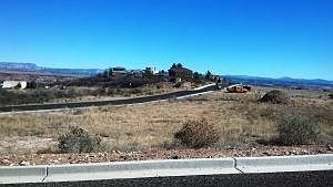 2nd image of 9 E Crimson Rd
