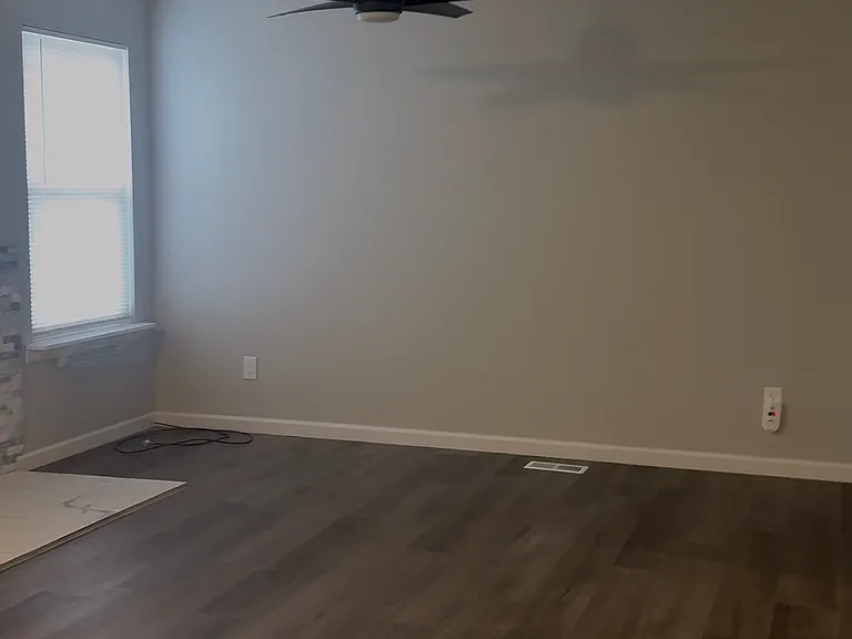 780 San Bruno Pl — Photo 3