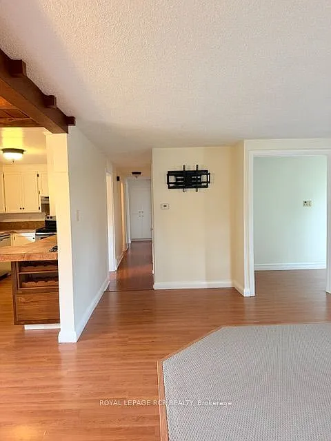 3 bed, $2,500 — Photo 4