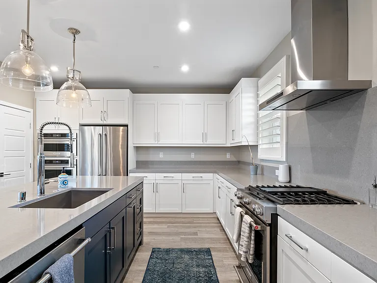 2741 Via Avella Dr — Photo 42
