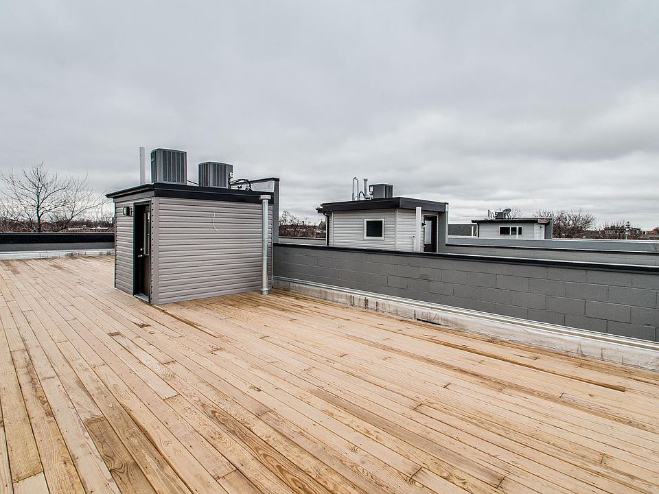1st image of 2057 N Mozart St #3