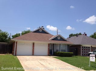 1438 Winchester Dr, Bossier City, LA 71112