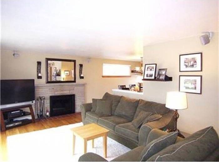 3912 Farmview Dr, Glenshaw, PA 15116 Zillow