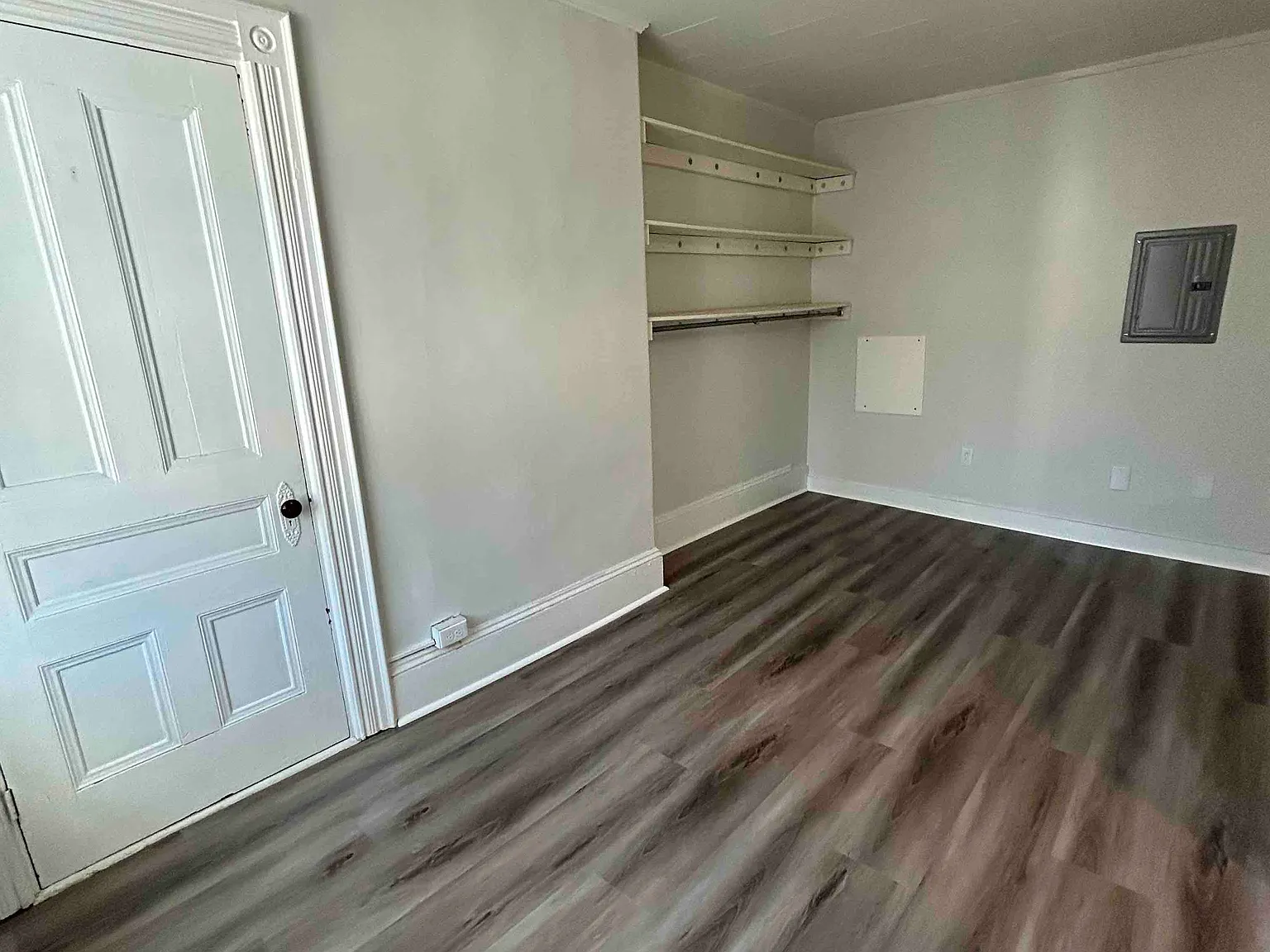 323 Water St — Photo 4