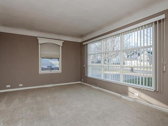 2nd image of 1239 Staub Ct NE