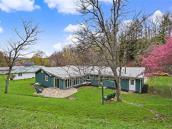 4th image of 9221 Beebe Hill Rd