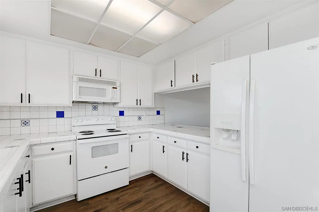 625 South Fig Street #10 - 1 — Photo 2