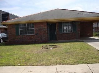 6031 Providence Pl, New Orleans, LA 70126
