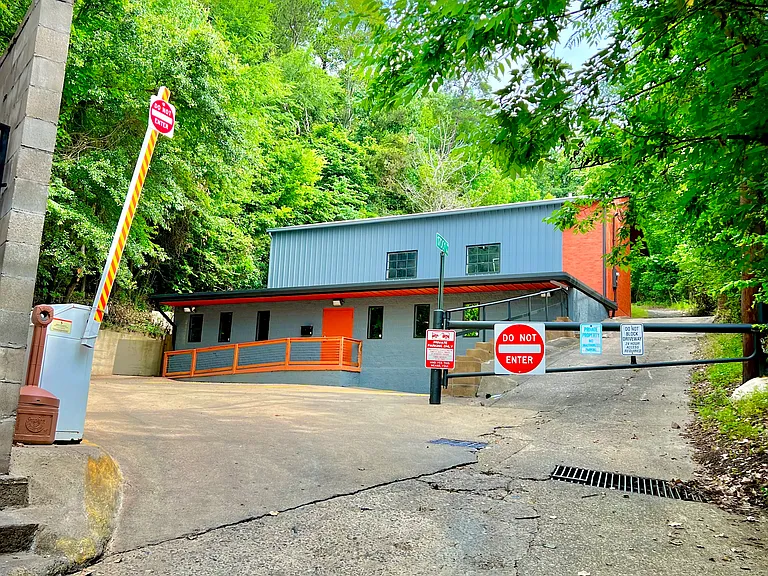 111 Exchange Pl — Photo 44