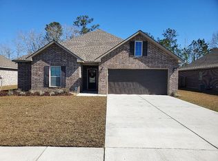14247 Saddie St, Diberville, MS 39540
