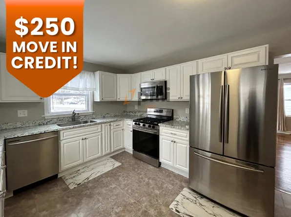 758 Hope St, Valparaiso, IN 46385