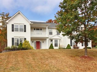 132 Daffodil Dr, East Stroudsburg, PA 18301
