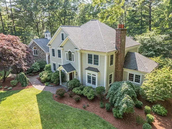 3 W Holw, Andover, MA 01810