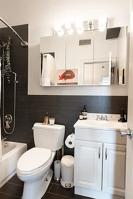 Rented by Corcoran | media 9