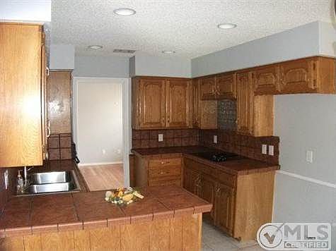 4th image of 2513 Stone Hollow Dr