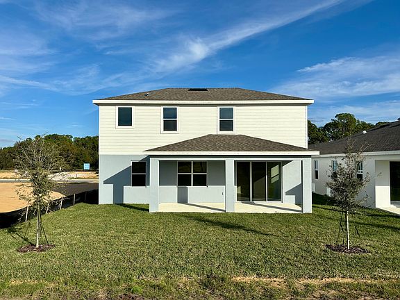 3rd image of 9424 Emerald Berry Dr