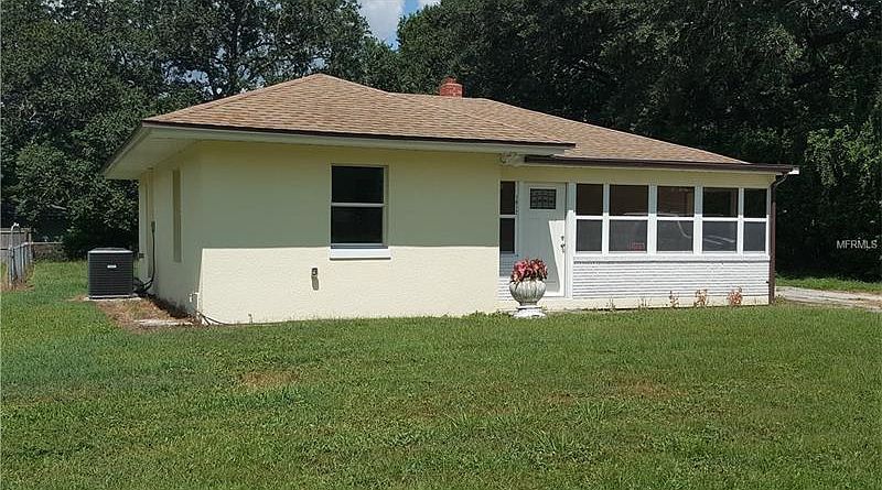 1st image of 1012 Heather Ln
