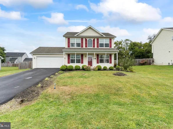 100 Close Dr, Martinsburg, WV 25404