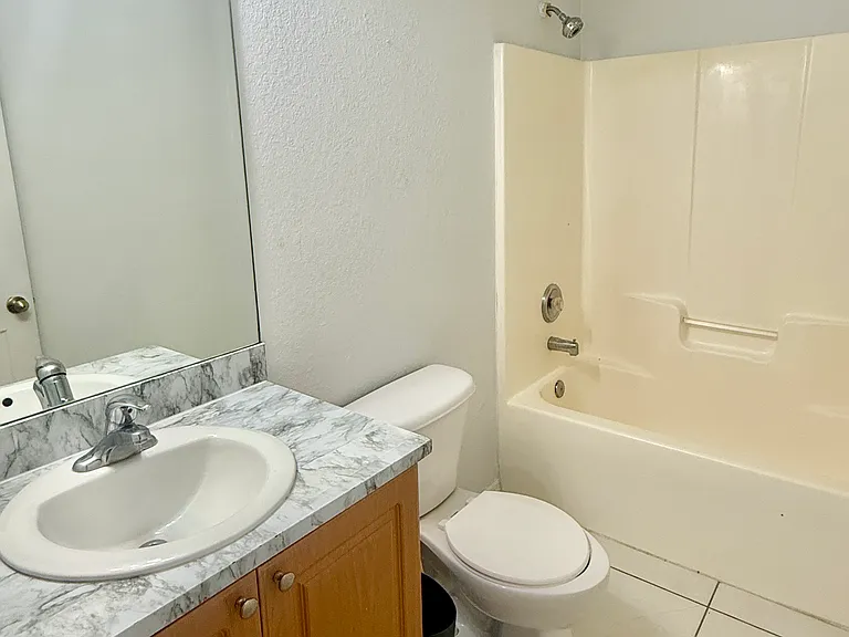 4905 Golfview Blvd #4905 — Photo 11