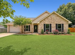 28478 Rosedust Ln, Ponchatoula, LA 70454