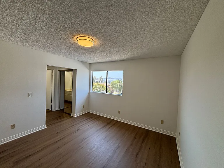 627 Orange Grove Ave — Photo 24
