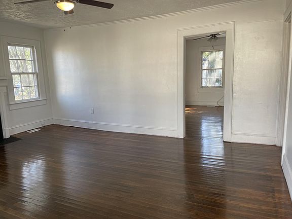 3rd image of 507 Edward St