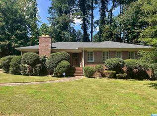 2924 Pine Haven Dr, Mountain Brook, AL 35223