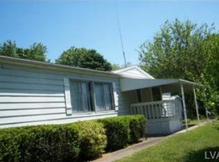 1 Parkview Ct, Bath, PA 18014