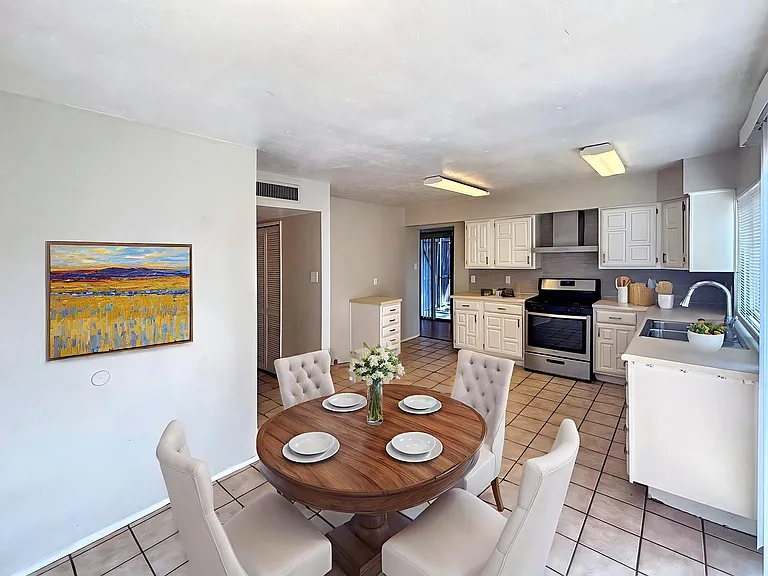 10238 White Elm Rd — Photo 3