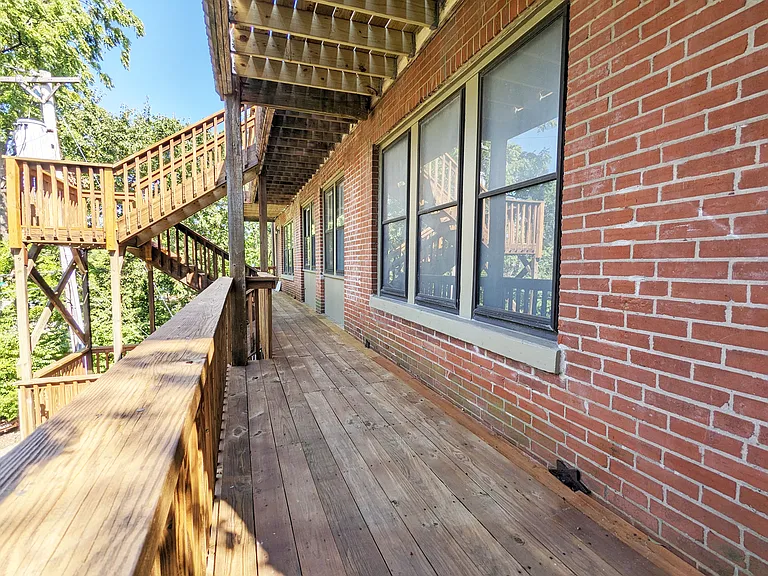 5803 Waterman Blvd #2W — Photo 9