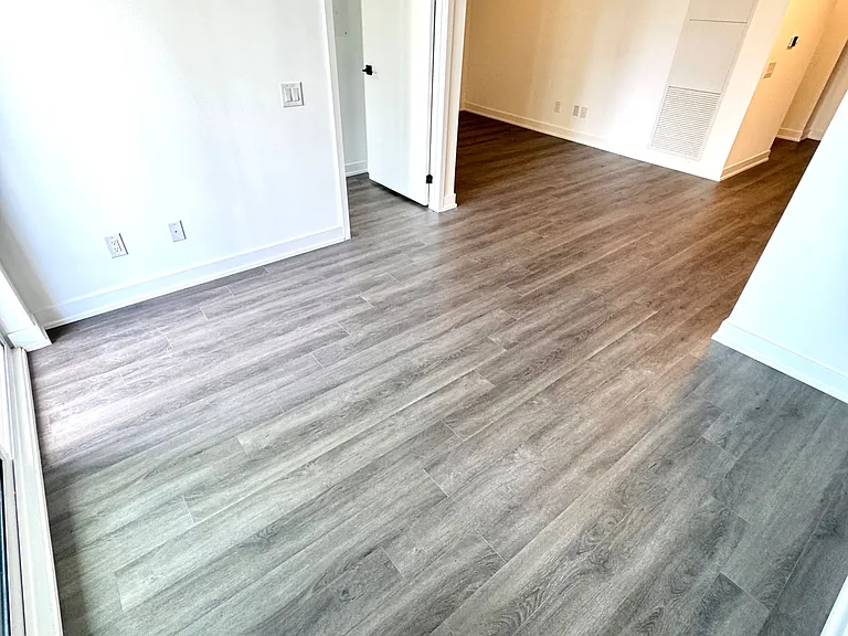 609 Sherbourne St #811 — Photo 16