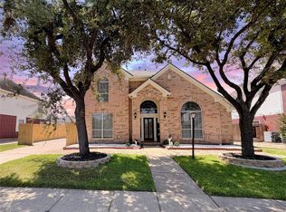 3822 Shady Harbor Dr, Houston, TX 77082