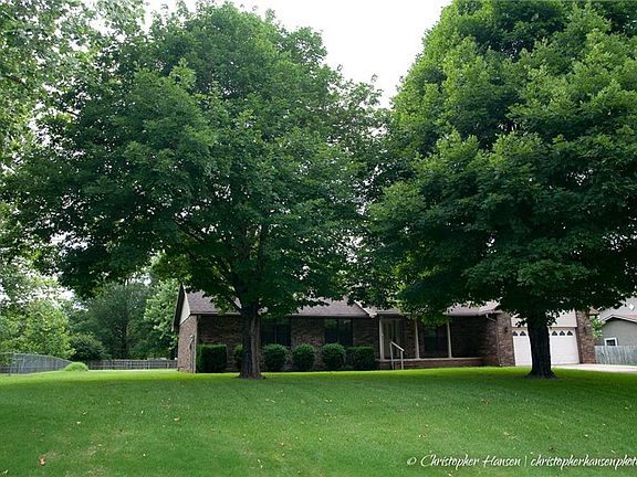 2nd image of 1111 E Huntington Dr #2036