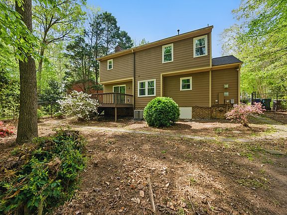 3rd image of 5610 Frenchmans Creek Dr