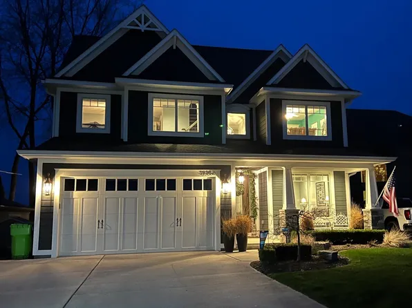 39382 Lakeshore Dr, Harrison Township, MI 48045