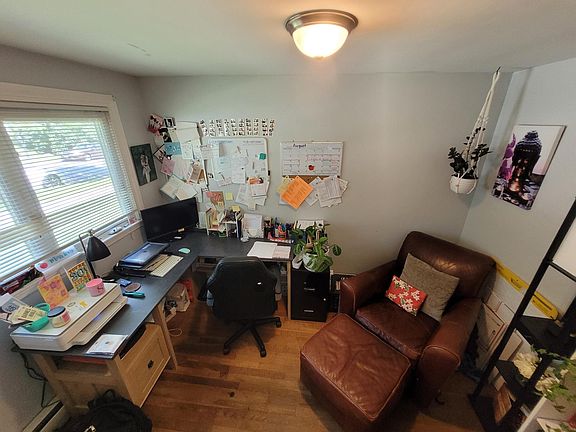 Bedroom/Office
