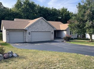 2631 Larry St, Rockford, IL 61109