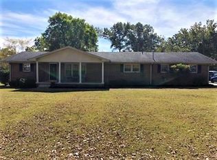 W Lincoln St, Tullahoma, TN 37388