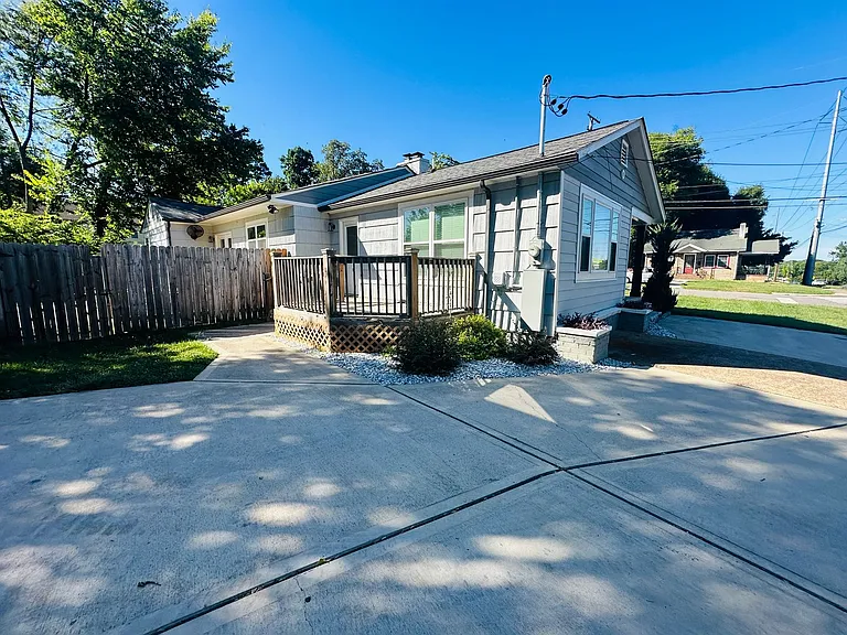 602 W Glenwood Ave — Photo 21