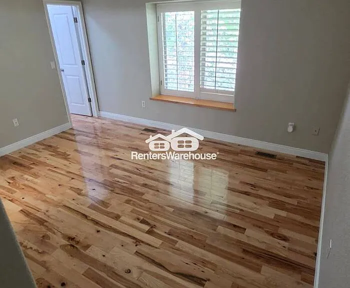 281 Himalaya Ave — Photo 19