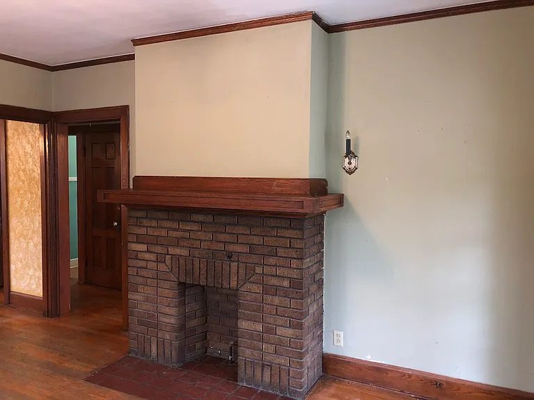 605 Forest Ave — Photo 11