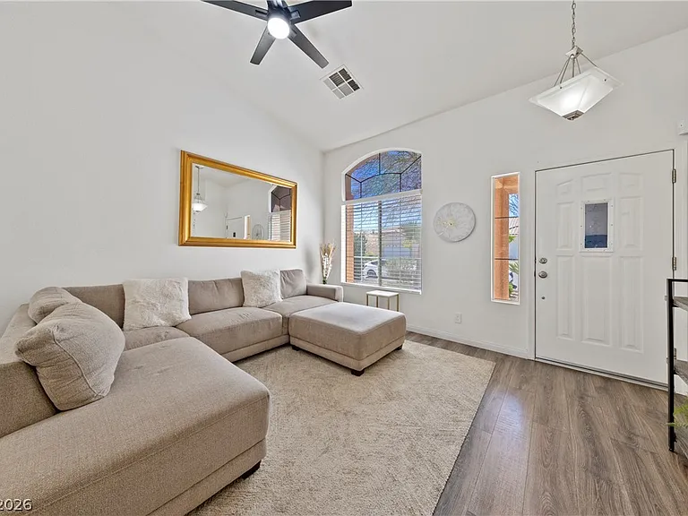 9848 Lenox Crest Pl — Photo 17