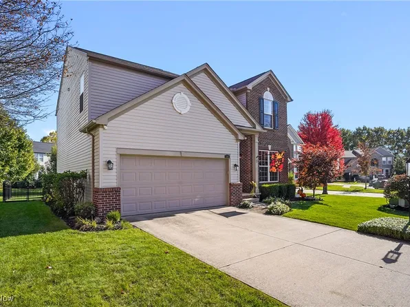2249 Caffrey Ct, Stow, OH 44224