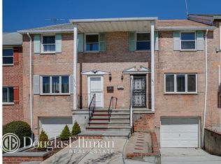 24027 65th Ave, Little Neck, NY 11362