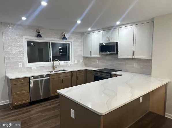 5016 Lambsgate Ln, Woodbridge, VA 22193