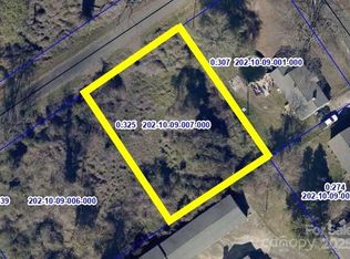 27 Wilson Ave, Great Falls, SC 29055