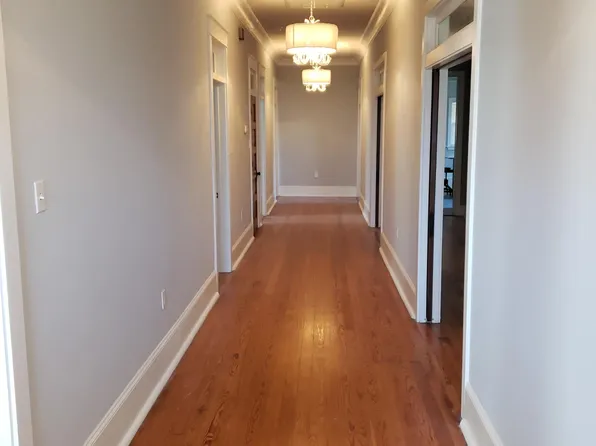 717 Perry St, Gretna, LA 70053