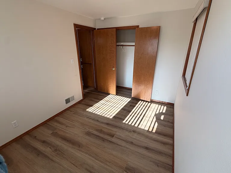 809 Birch Ave #B — Photo 6