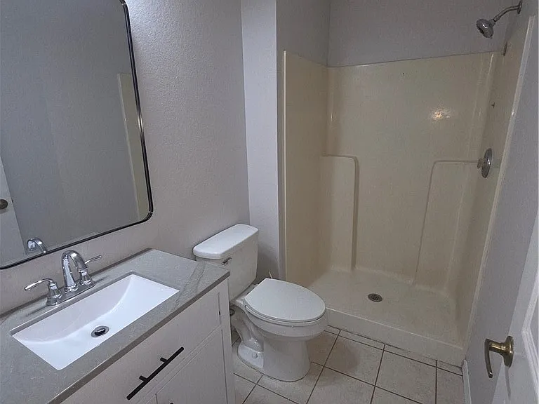 1032 SE 11th St #1 — Photo 5